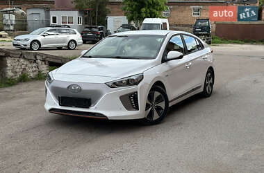 Хетчбек Hyundai Ioniq 2016 в Житомирі