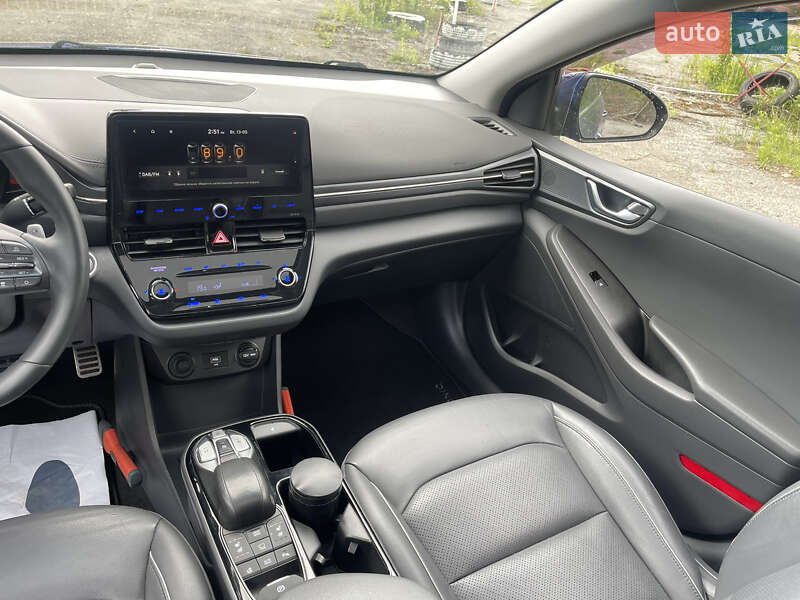 Ліфтбек Hyundai Ioniq 2020 в Тернополі