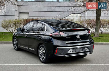 Лифтбек Hyundai Ioniq 2019 в 