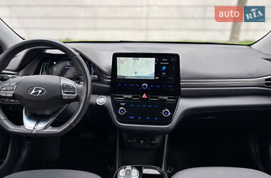 Лифтбек Hyundai Ioniq 2019 в 