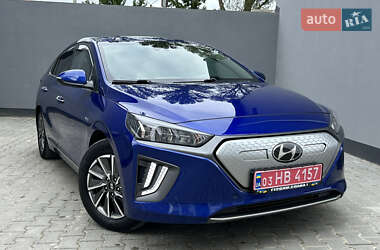 Лифтбек Hyundai Ioniq 2020 в 