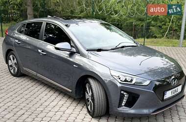 Лифтбек Hyundai Ioniq 2019 в Ровно