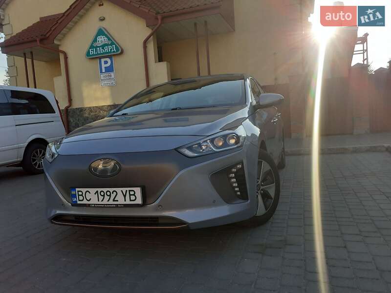 Хэтчбек Hyundai Ioniq 2018 в Владимире фото 7 Хэтчбек Hyundai Ioniq 2018 в Владимире