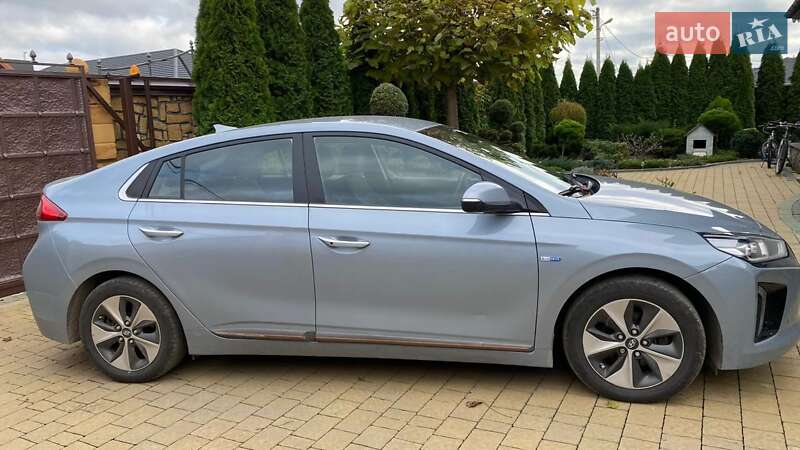 Хэтчбек Hyundai Ioniq 2018 в Ковеле фото 19 Хэтчбек Hyundai Ioniq 2018 в Ковеле