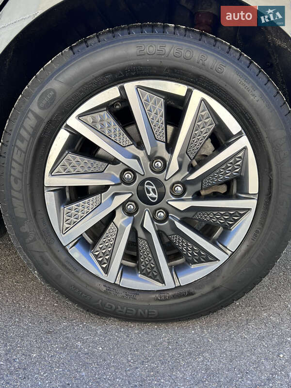 Лифтбек Hyundai Ioniq 2019 в Тернополе