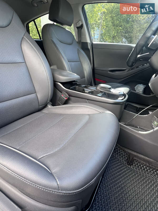Лифтбек Hyundai Ioniq 2019 в Тернополе