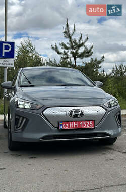 Ліфтбек Hyundai Ioniq 2019 в 