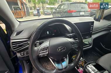 Лифтбек Hyundai Ioniq 2021 в 