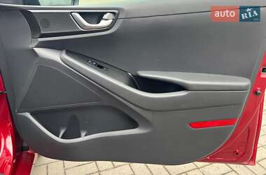 Лифтбек Hyundai Ioniq 2019 в 