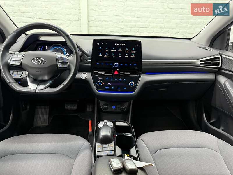 Хэтчбек Hyundai Ioniq 2019 в Луцке