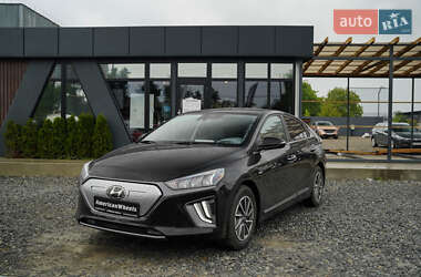 Лифтбек Hyundai Ioniq 2020 в Черновцах