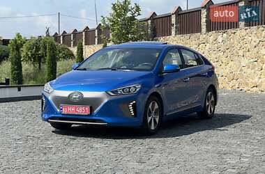 Хэтчбек Hyundai Ioniq 2017 в 