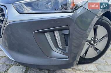 Ліфтбек Hyundai Ioniq 2020 в 