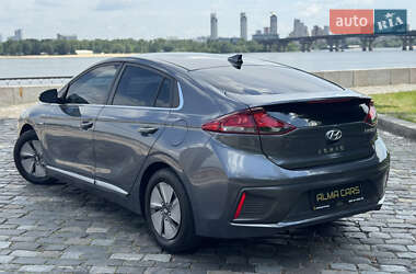 Ліфтбек Hyundai Ioniq 2020 в 