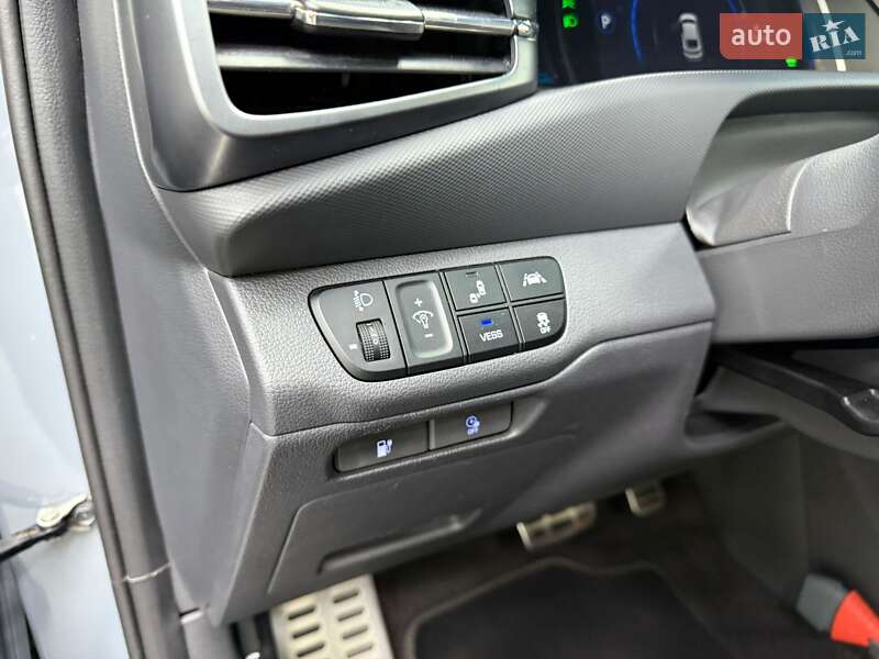 Хетчбек Hyundai Ioniq 2019 в Луцьку