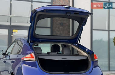 Лифтбек Hyundai Ioniq 2020 в 
