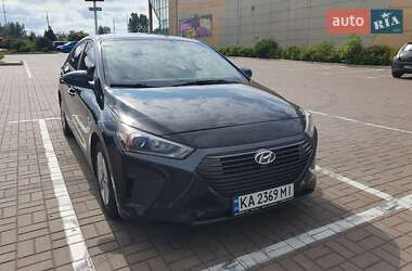 Хэтчбек Hyundai Ioniq 2018 в Киеве