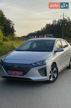 Хэтчбек Hyundai Ioniq 2017 в Житомире
