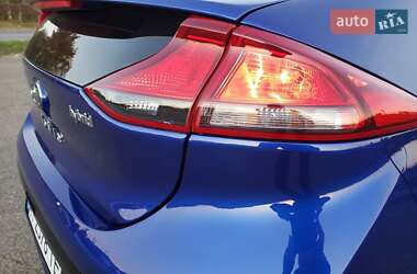 Лифтбек Hyundai Ioniq 2020 в 