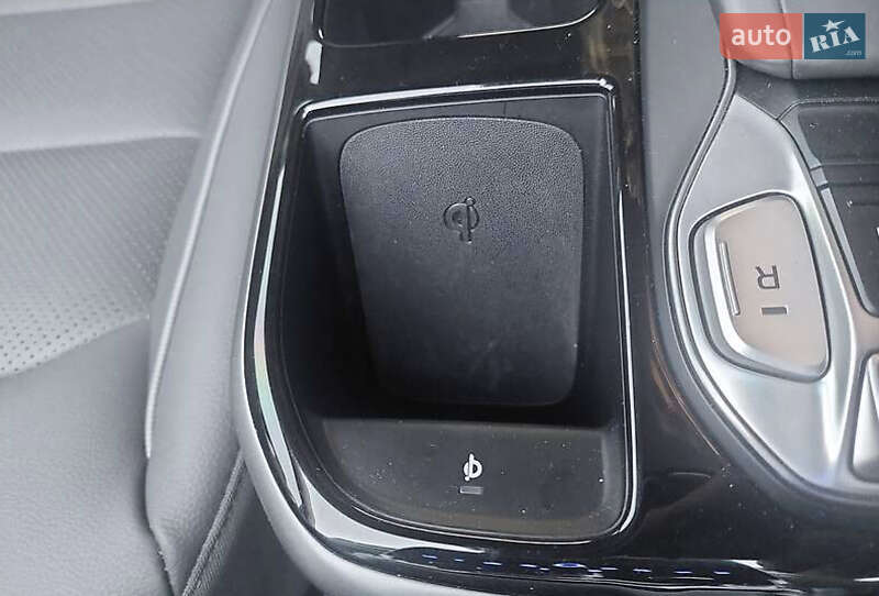 Ліфтбек Hyundai Ioniq 2020 в Львові