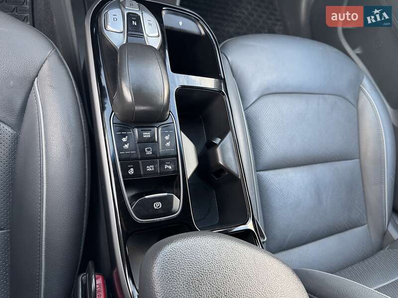 Ліфтбек Hyundai Ioniq 2019 в Тернополі