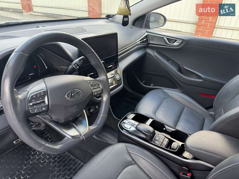Ліфтбек Hyundai Ioniq 2019 в Тернополі