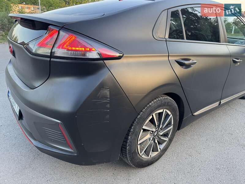 Ліфтбек Hyundai Ioniq 2019 в Тернополі