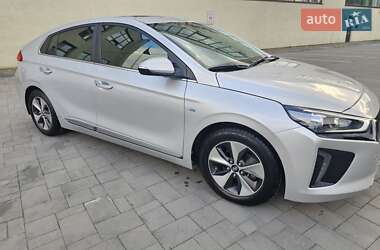 Хетчбек Hyundai Ioniq 2018 в Стрию