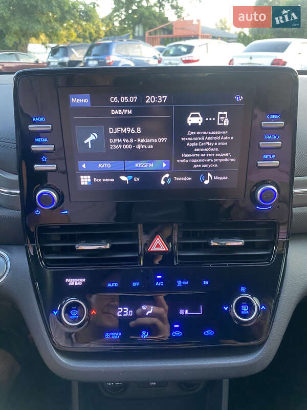 Лифтбек Hyundai Ioniq 2021 в Киеве