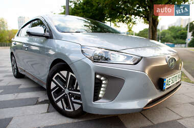 Хэтчбек Hyundai Ioniq 2017 в Днепре