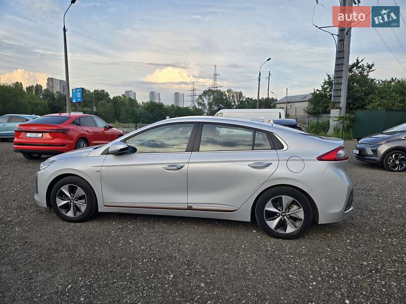 Ліфтбек Hyundai Ioniq 2019 в Києві