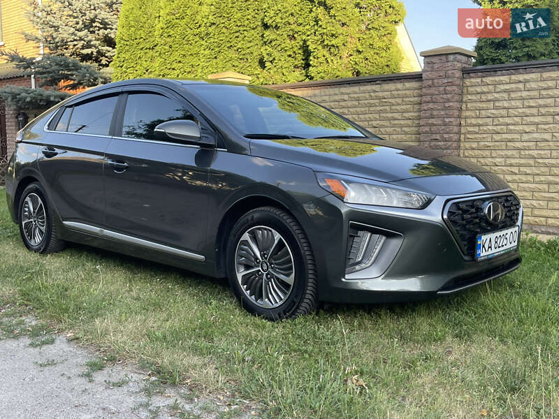 Ліфтбек Hyundai Ioniq 2021 в Києві