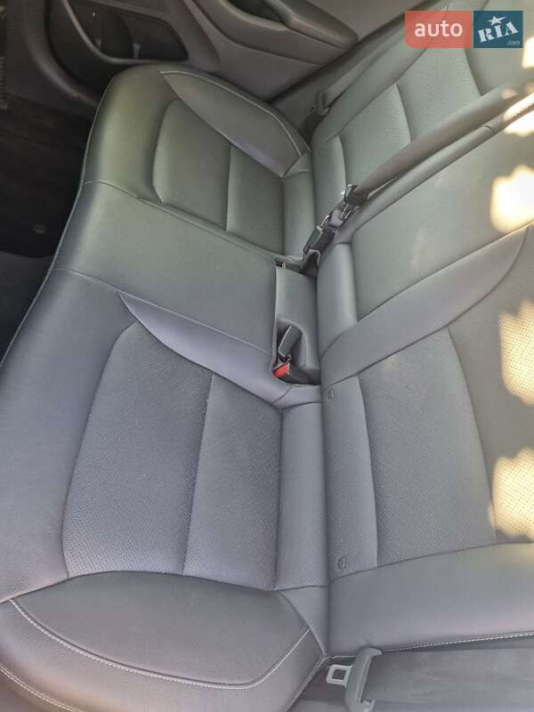 Хетчбек Hyundai Ioniq 2017 в Коростені