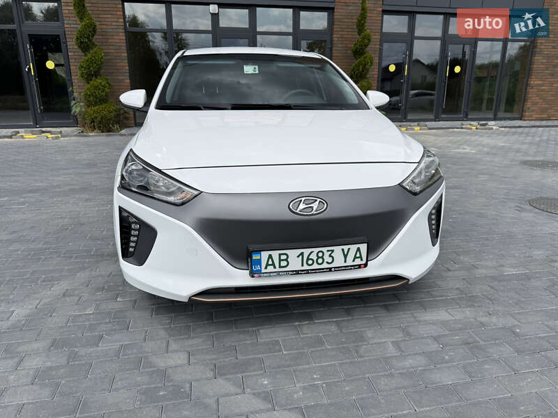 Хетчбек Hyundai Ioniq 2017 в Вінниці
