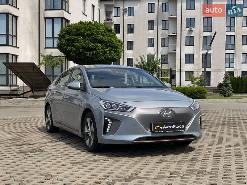 Хетчбек Hyundai Ioniq 2017 в Луцьку
