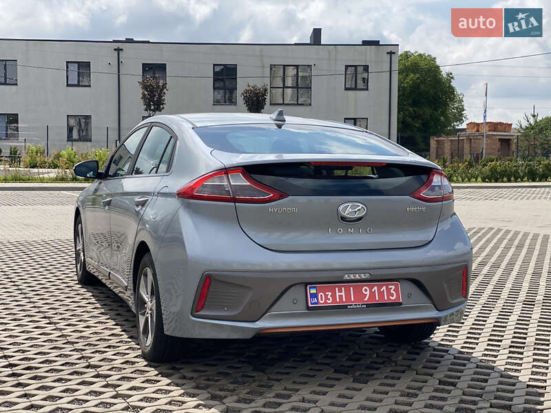 Хетчбек Hyundai Ioniq 2017 в Луцьку