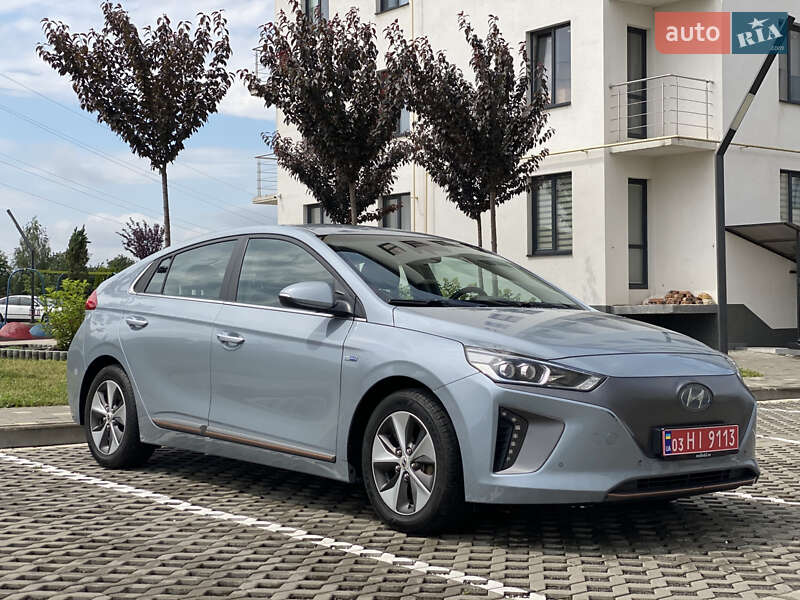 Хетчбек Hyundai Ioniq 2017 в Луцьку