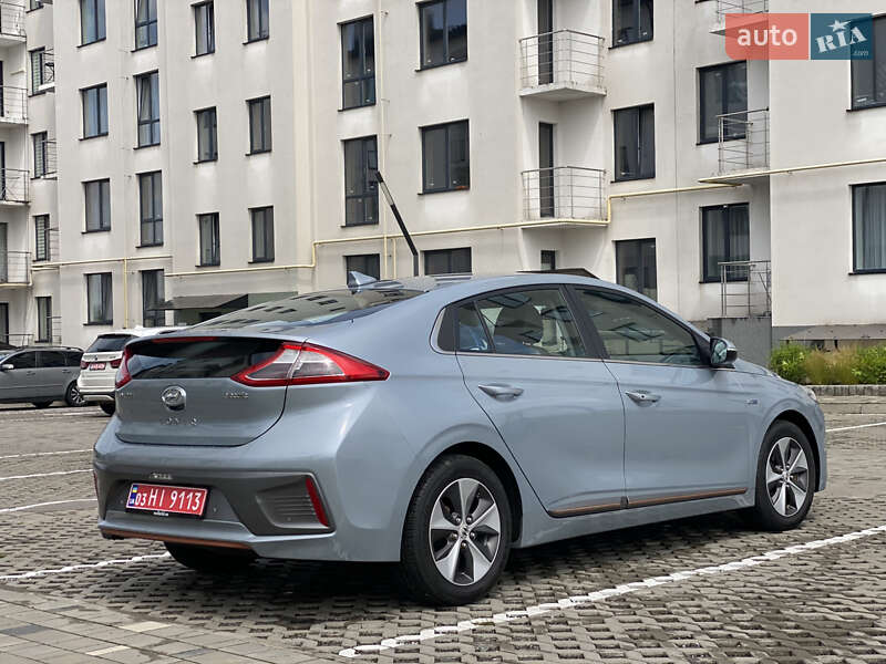 Хетчбек Hyundai Ioniq 2017 в Луцьку