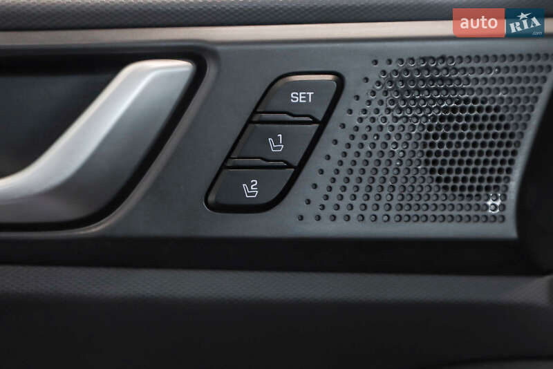 Хетчбек Hyundai Ioniq 2017 в Вінниці