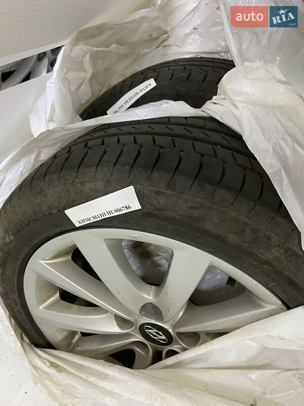 Хетчбек Hyundai Ioniq 2017 в Вінниці