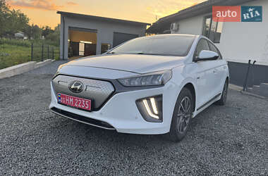 Лифтбек Hyundai Ioniq 2019 в Ровно