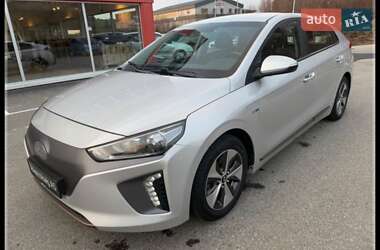 Хэтчбек Hyundai Ioniq 2017 в Киеве
