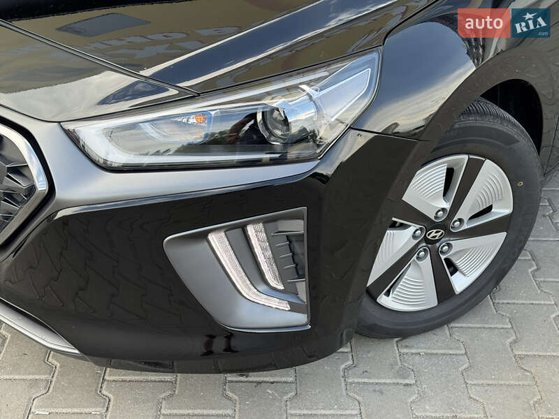 Ліфтбек Hyundai Ioniq 2021 в Києві