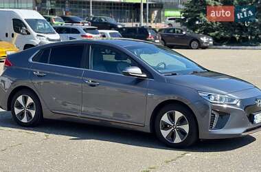 Ліфтбек Hyundai Ioniq 2019 в Києві