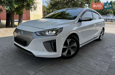 Хетчбек Hyundai Ioniq 2018 в Дніпрі