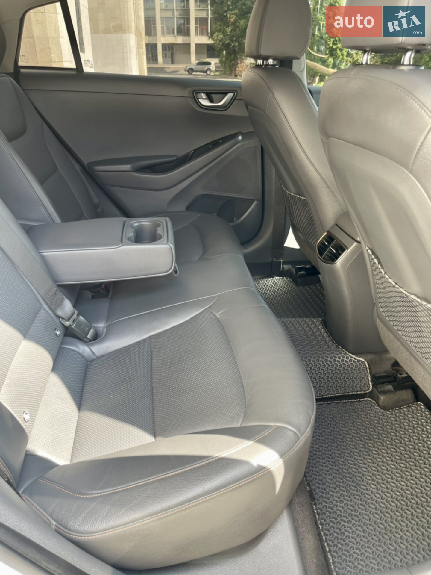 2018 Hyundai IONIQ - мініатюра 24