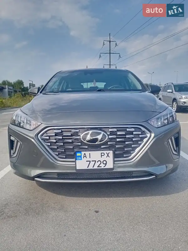 Hyundai Ioniq 2021