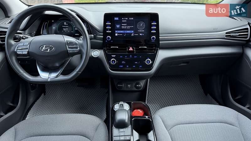 Ліфтбек Hyundai Ioniq 2021 в Києві