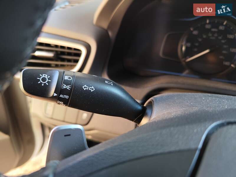 Хэтчбек Hyundai Ioniq 2018 в Умани фото 34 Хэтчбек Hyundai Ioniq 2018 в Умани