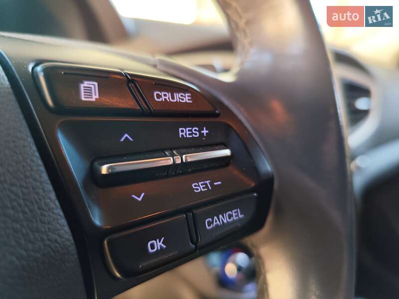 Хэтчбек Hyundai Ioniq 2018 в Умани фото 37 Хэтчбек Hyundai Ioniq 2018 в Умани